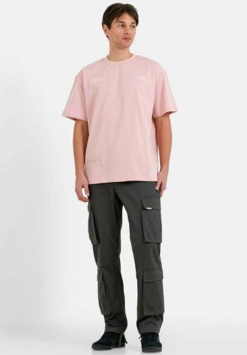 Брюки с накладными карманами