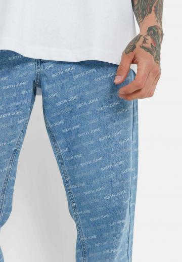 Прямые джинсы