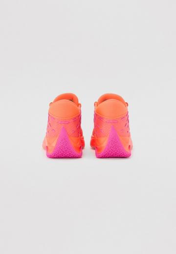 Баскетбольные кроссовки