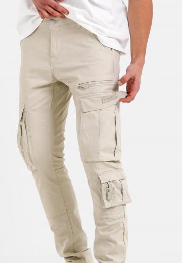 Брюки с накладными карманами