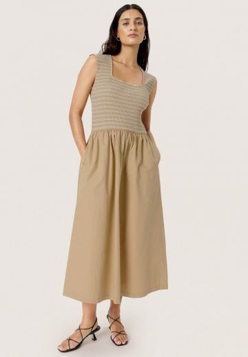 Пляжное платье