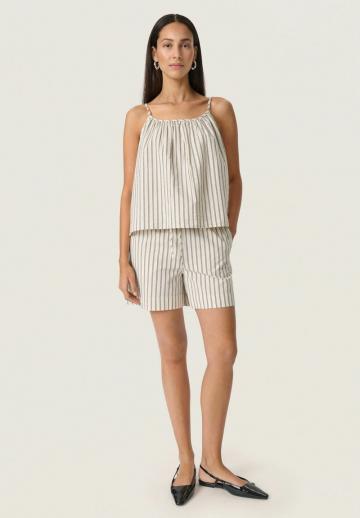 Топ на бретельках