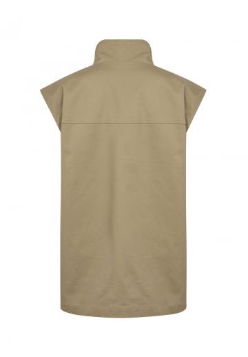 Длинный жилет