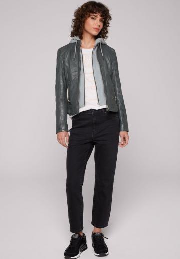 Байкерская куртка
