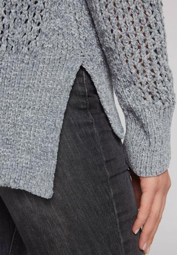 Вязаная кофта