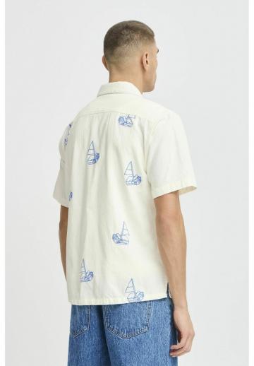 Рубашка с коротким рукавом