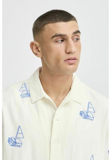 Рубашка с коротким рукавом