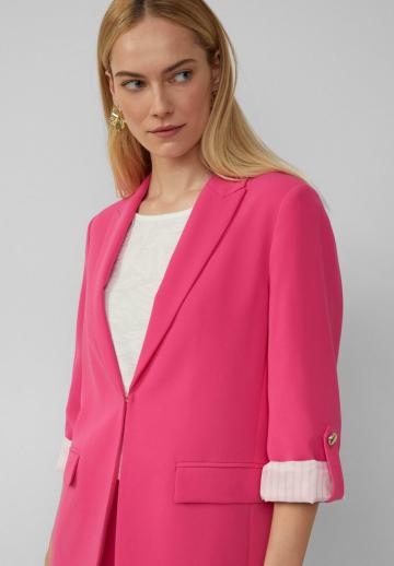 Короткое пальто