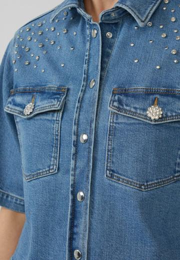 Джинсовая куртка