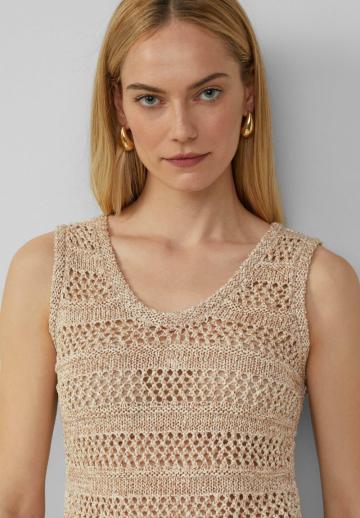 Пуловер без рукавов