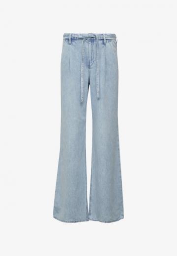 Клешеные джинсы