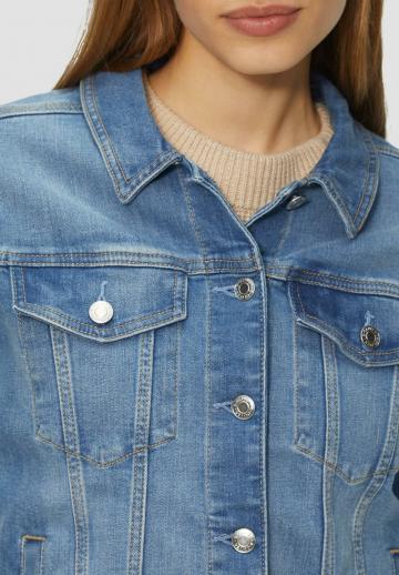 Джинсовая куртка