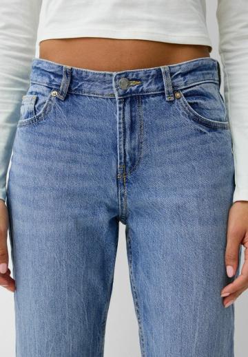 Прямые джинсы