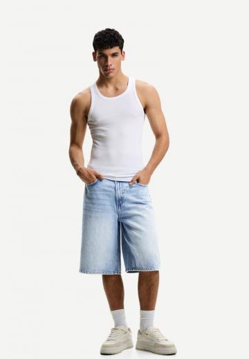 Свободные джинсы