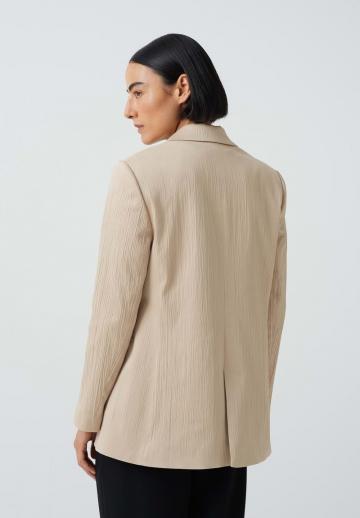 Длинный блейзер