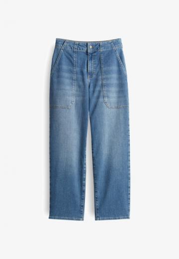 Короткие джинсы