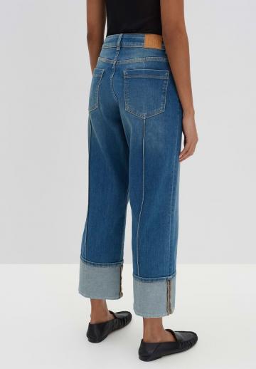 Короткие джинсы