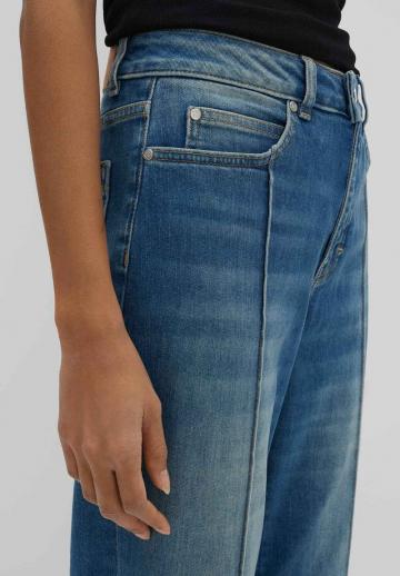 Короткие джинсы