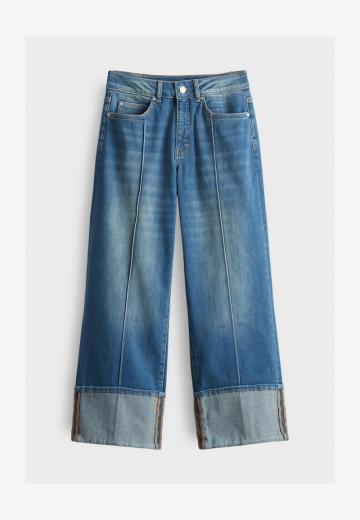 Короткие джинсы