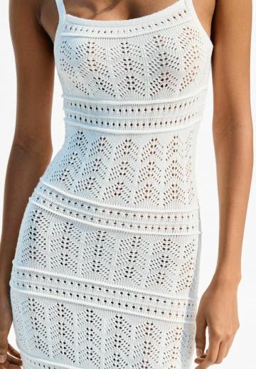 Вязаное платье