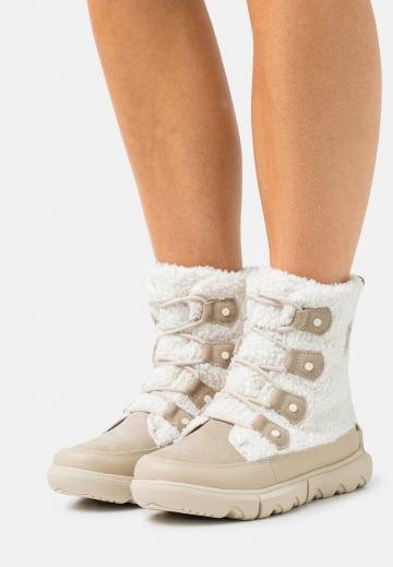 Зимние ботинки