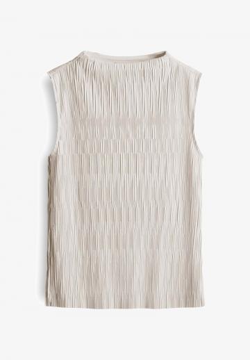 Блузка без рукавов