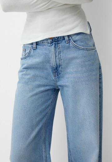 Джинсы