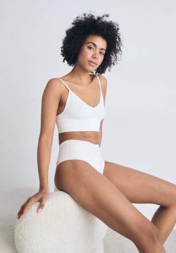 Корректирующее белье