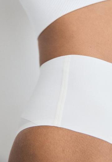 Корректирующее белье