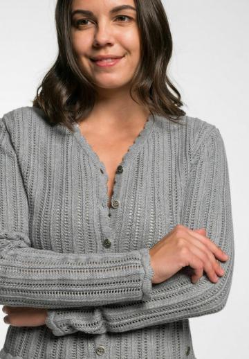 Вязаная кофта