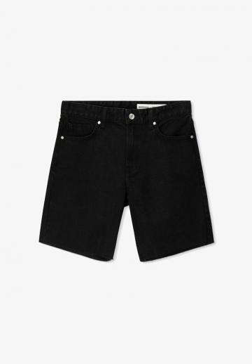 Джинсовые шорты