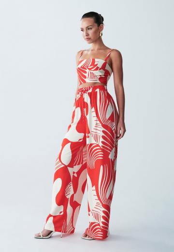 Топ на бретельках