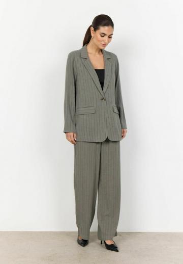 Длинный блейзер