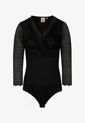 Кружевная блузка