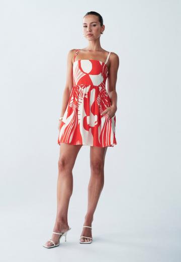 Короткое платье