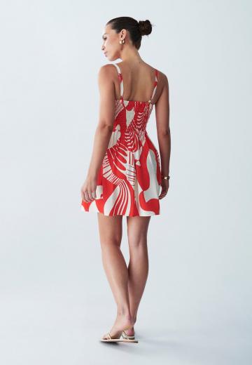 Короткое платье