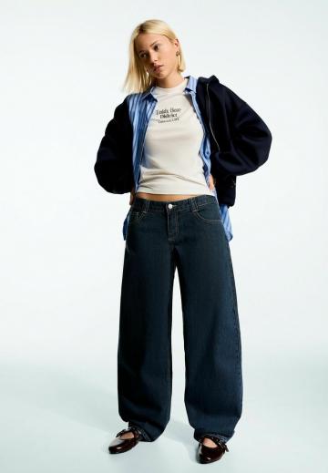 Свободные джинсы