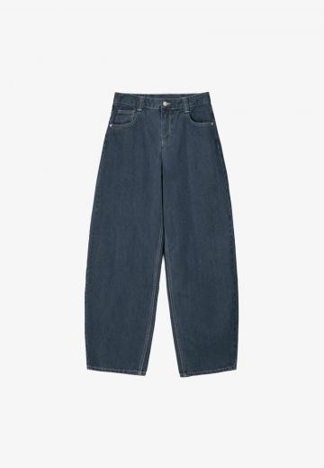 Свободные джинсы