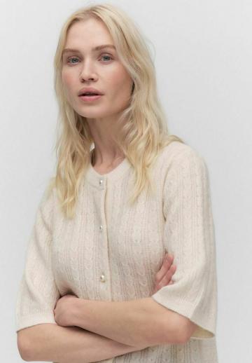 Вязаная кофта