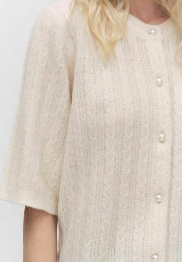 Вязаная кофта