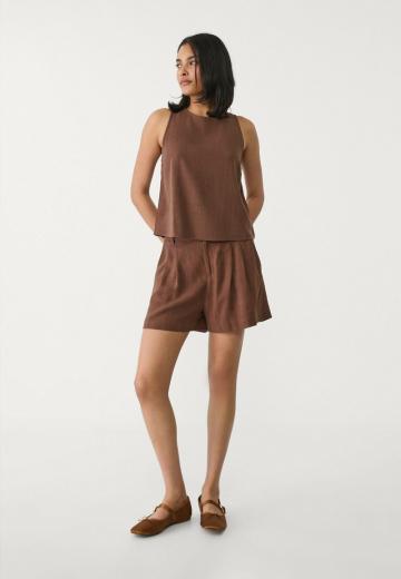 Блузка без рукавов