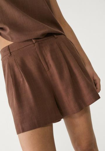 Блузка без рукавов