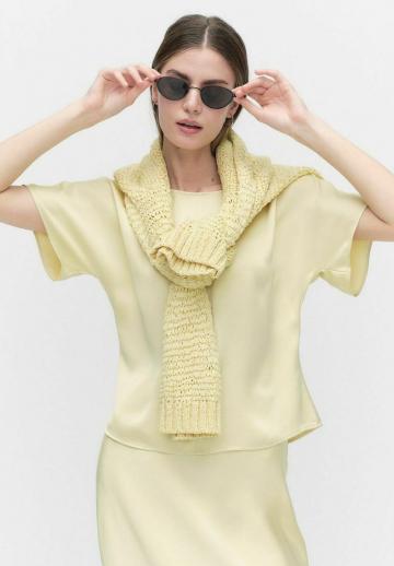 Атласная блузка