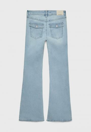 Клешеные джинсы