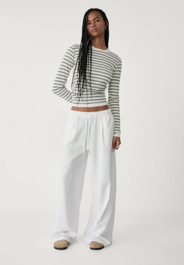 Спортивные штаны