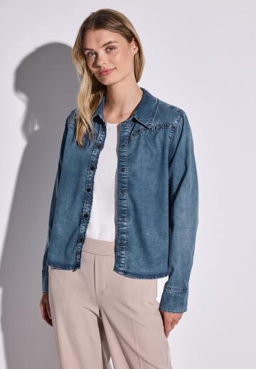 Джинсовая куртка