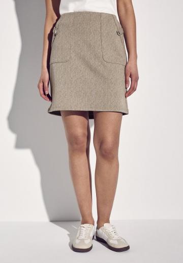 Юбка с накладными карманами