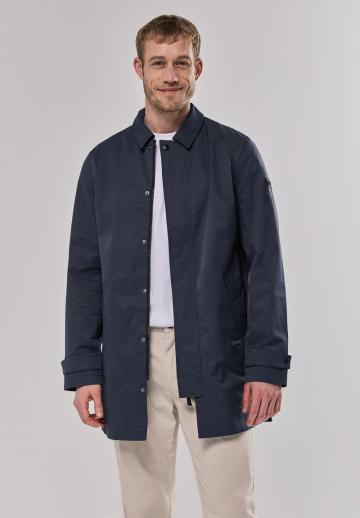 Короткое пальто