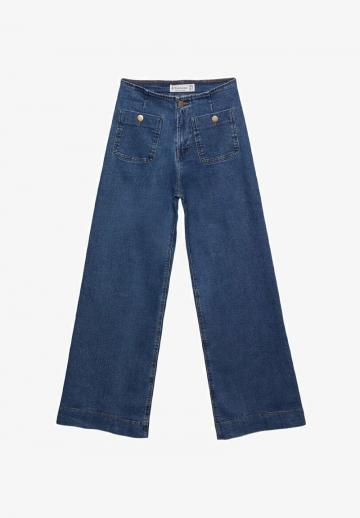 Клешеные джинсы