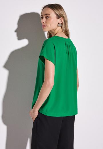 Атласная блузка